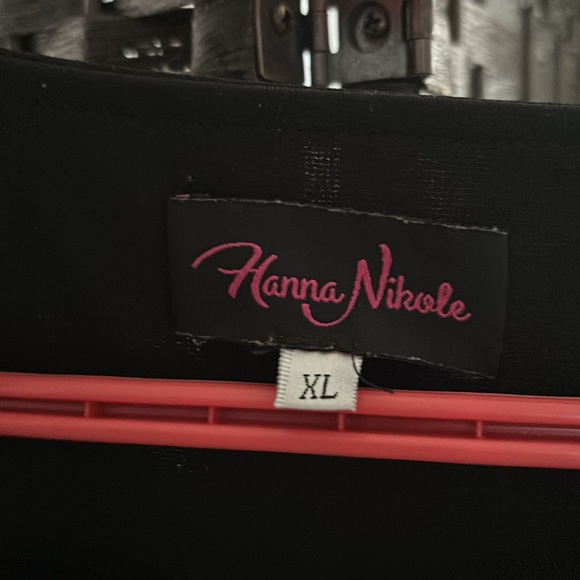 Dress - Picture 2 of 9